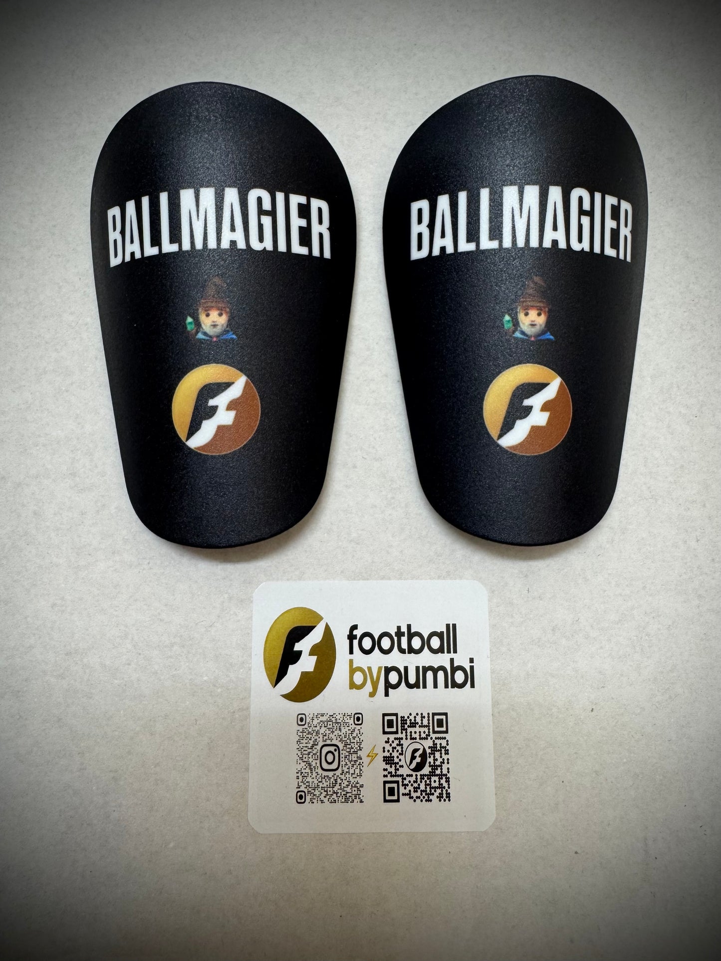 Malle-ShinPads Mini S 10*6,2cm