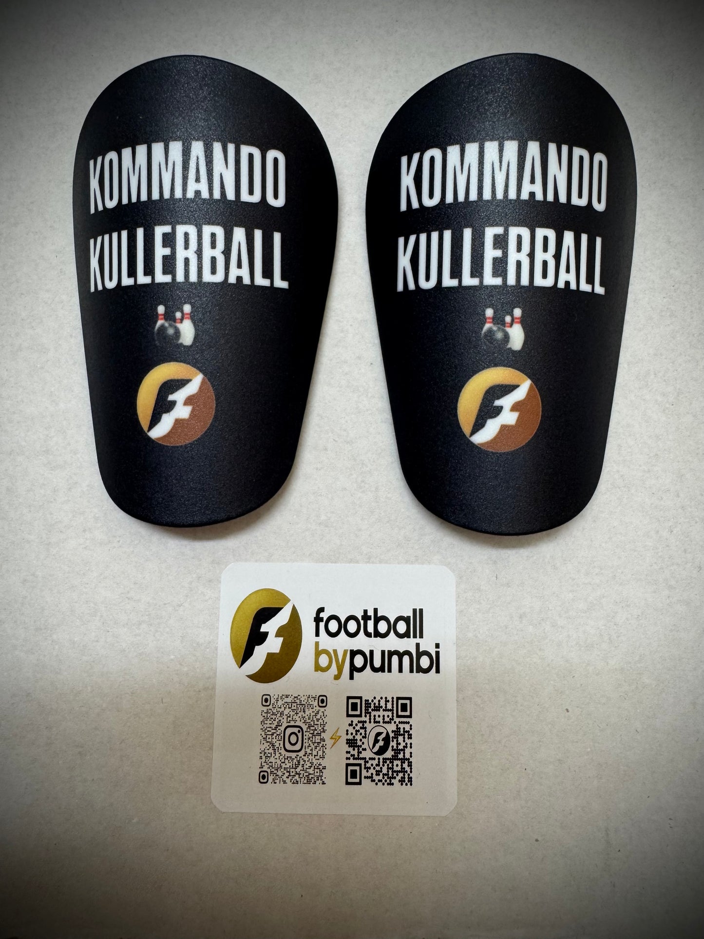 Malle-ShinPads Mini S 10*6,2cm